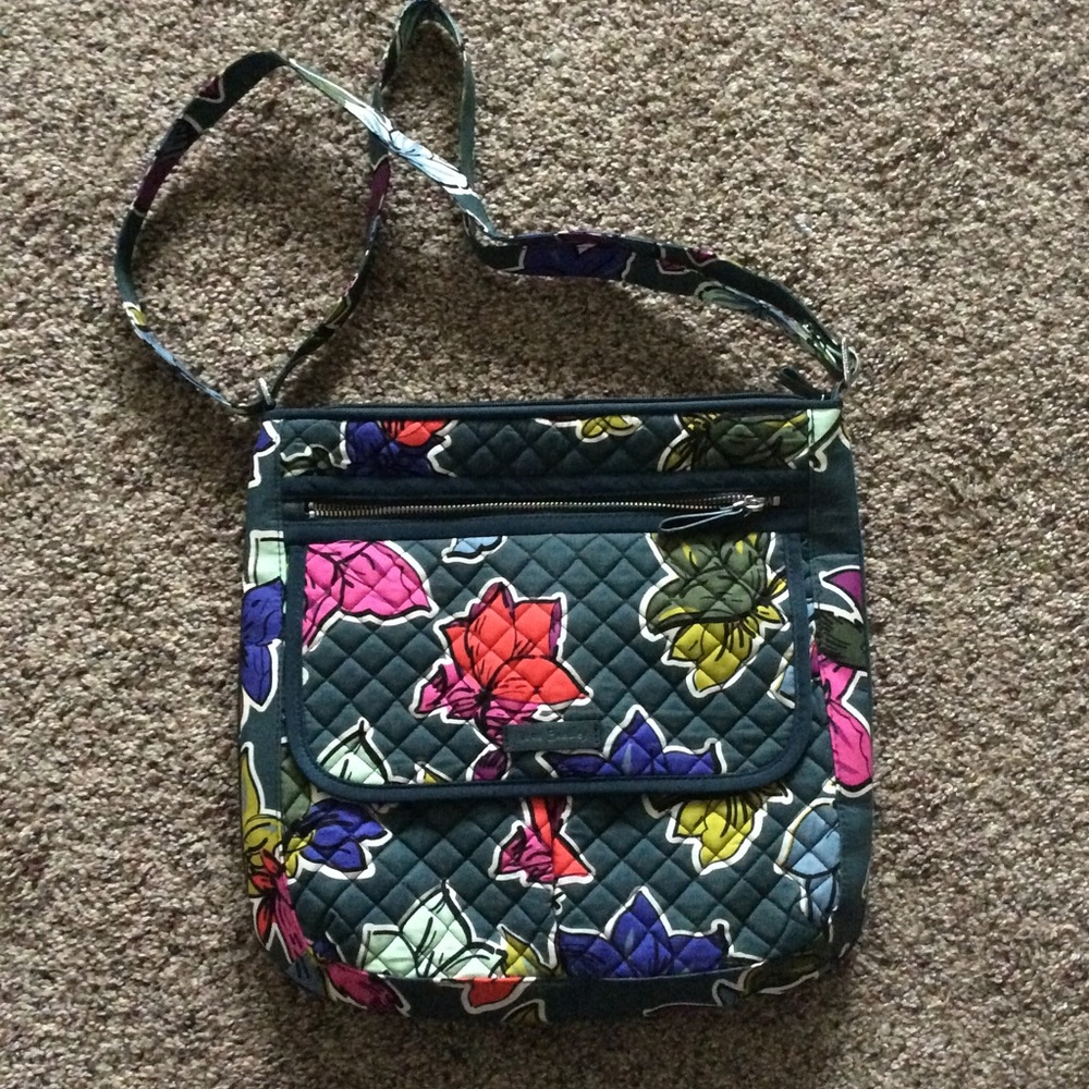 NWOT Vera Bradley Falling Flowers Print Bag
